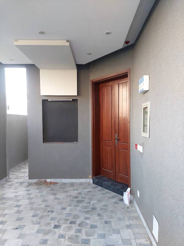 3 Beds 5 Marla House DHA 9 Town Prime Location Near To Commercial Market 1