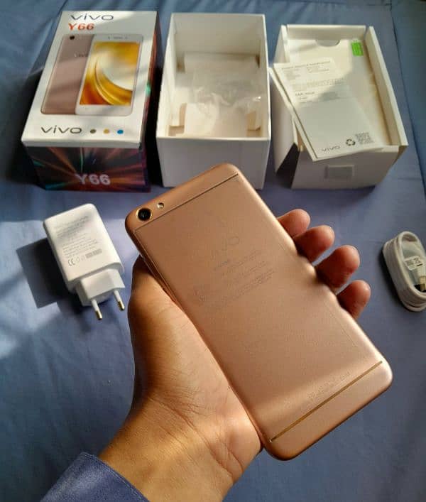 smart phone oppo a57* 4/64* brand newcomplete Box 3