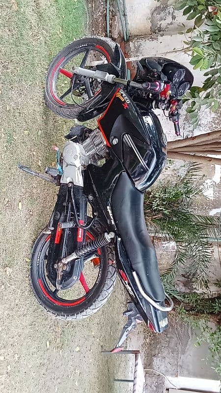 Yamaha Ybr 125 ( Modle 2018) 2