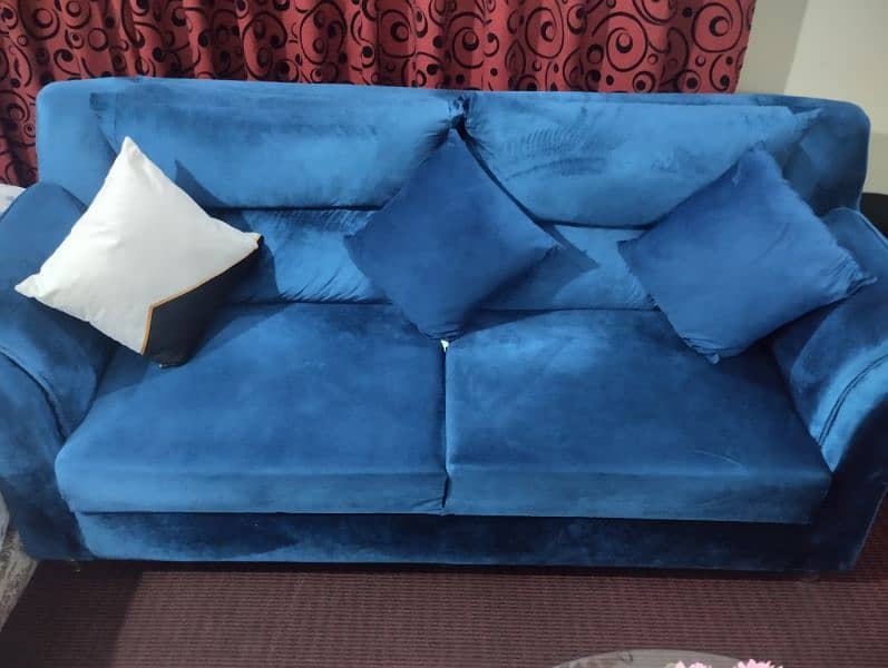 L shape sofa 0