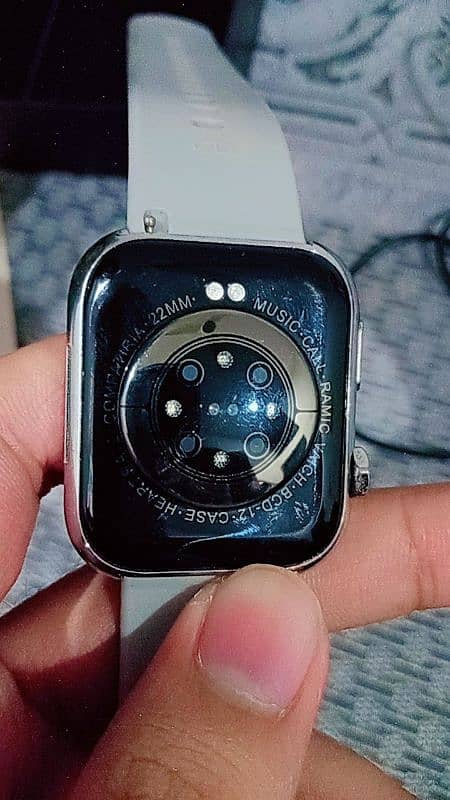 Happy Watch 10/10 condition.  Mobile number. 03119454192. 8