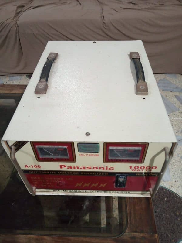 Automatic voltage stabilizer . (heavy duty).   Panasonic A-100  10,000 W 3