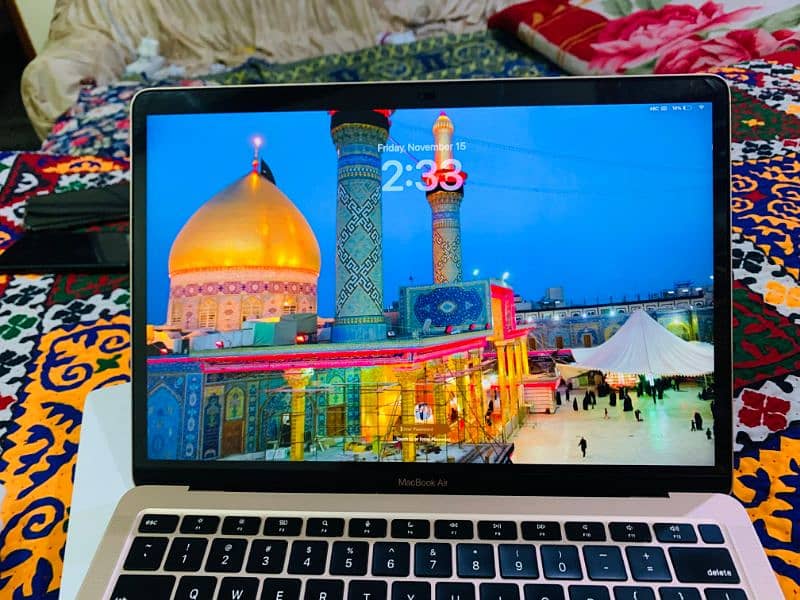 MacBook Air M1 Gold 5