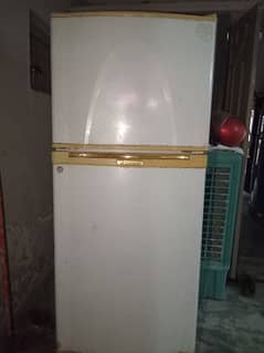 DAWLANCE REFRIGERATOR