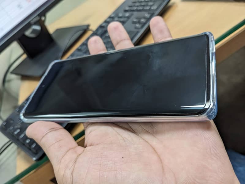 Vivo v 40 e new condition 10/10 1