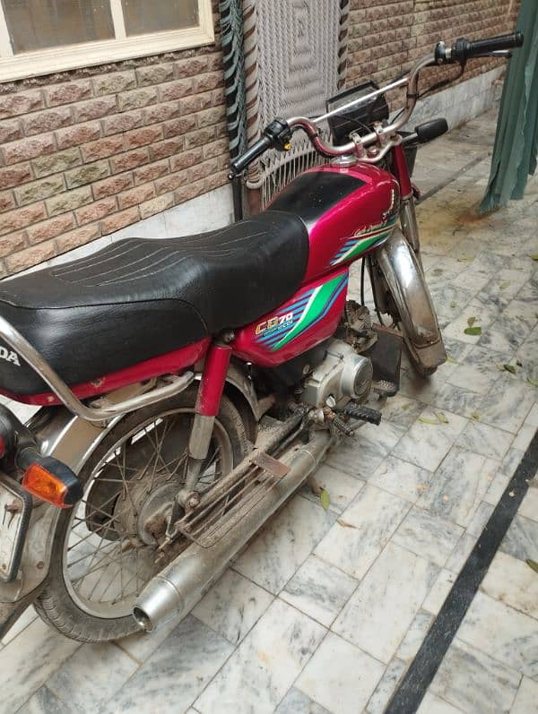 Honda CD70 bike for sale 3