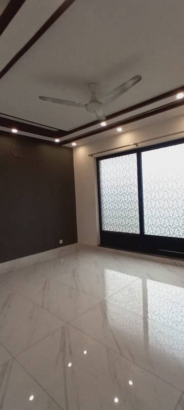 1 kanal Lavish upper portion On Top Location For Rent In DHA Phase 5 Lahore 14