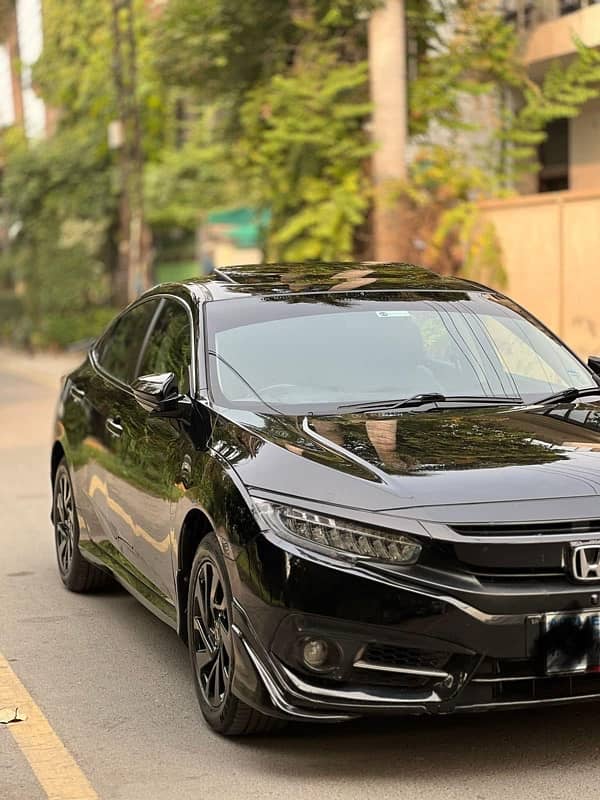 Honda Civic Standard 2018 1