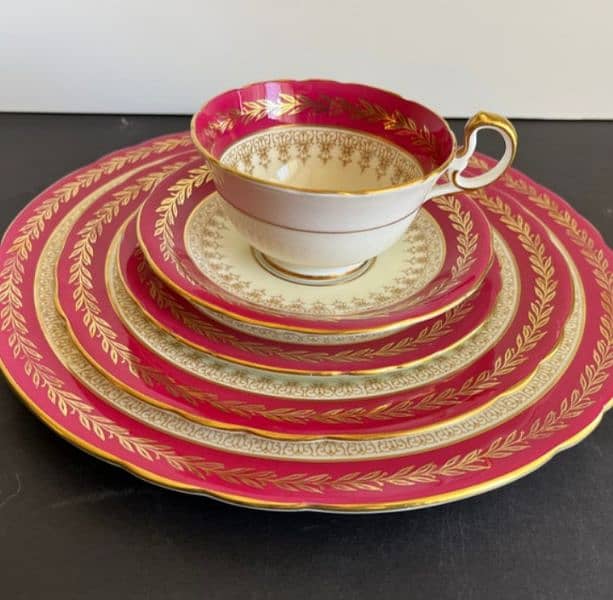 Royal Dinner Set 2