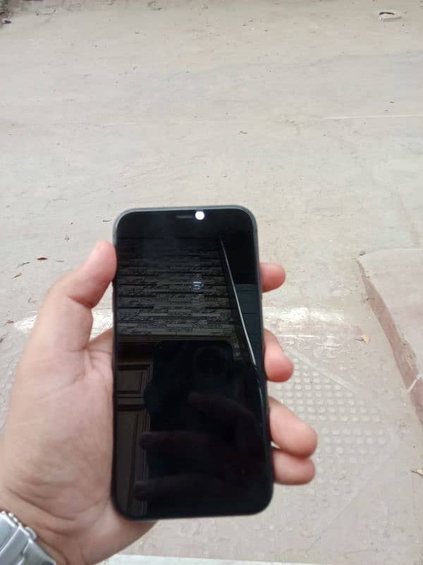 iphone 11 128Gb Pta prove 1