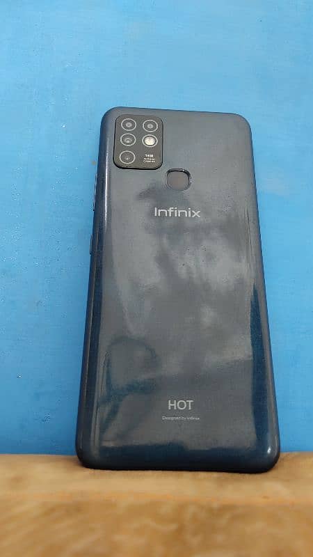 infinix Hot 10 4/64 1