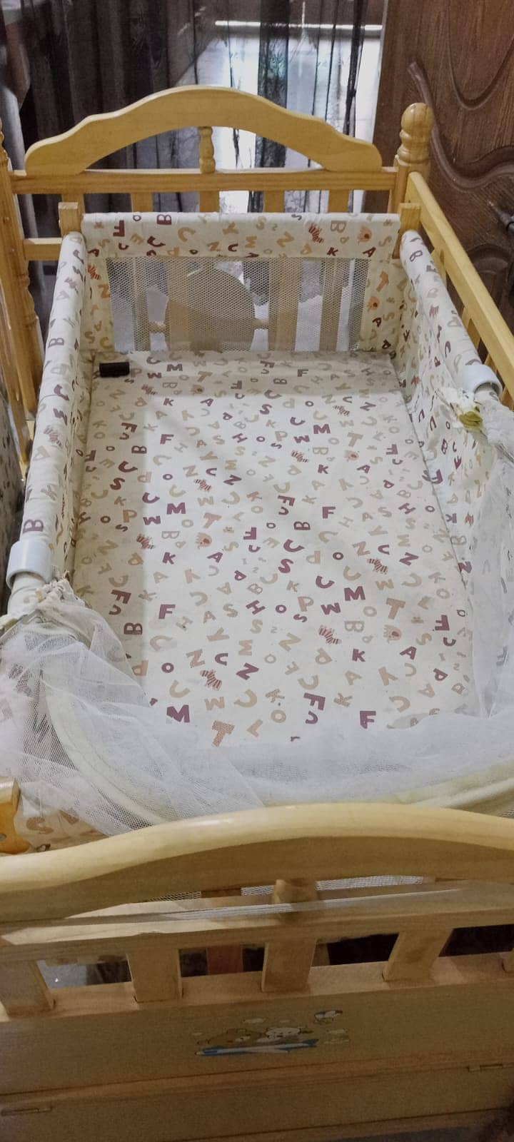 Baby cot 3