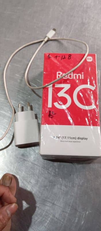 redmi 13c mobile  6-128 color green  6 months under warranty 6