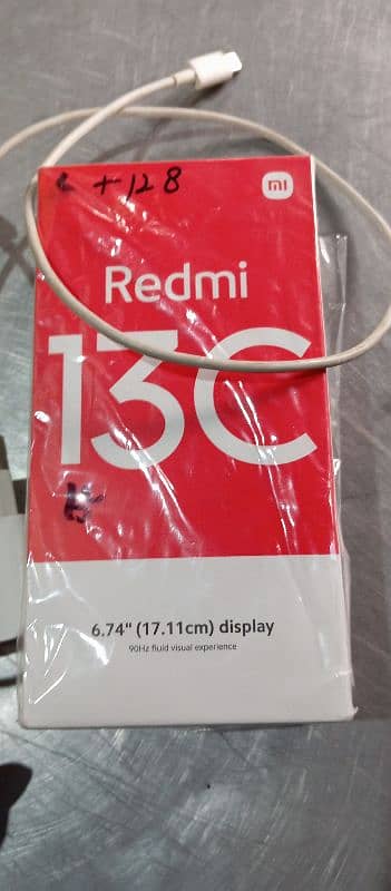 redmi 13c mobile  6-128 color green  6 months under warranty 7