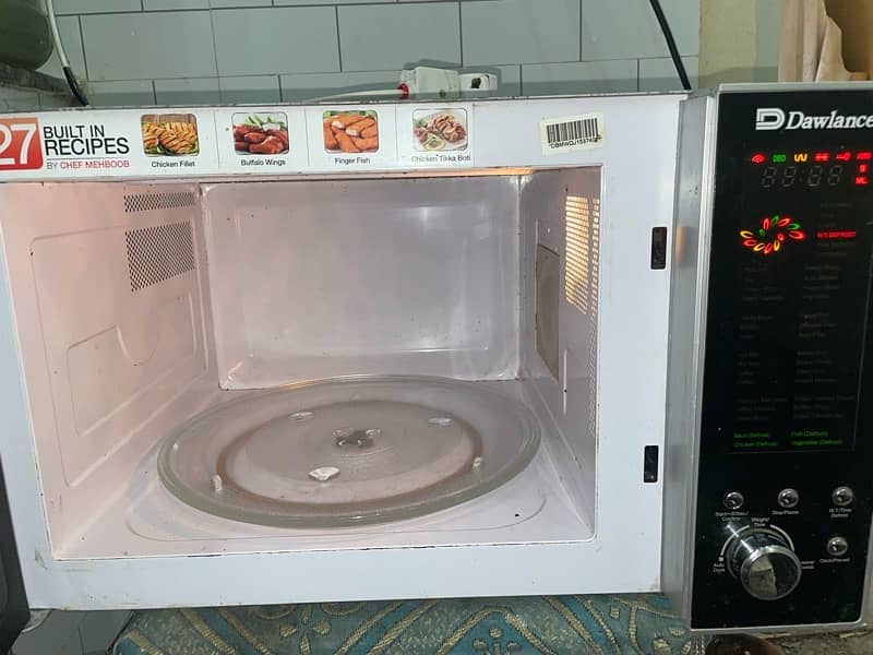 microwave in perfect condition 1