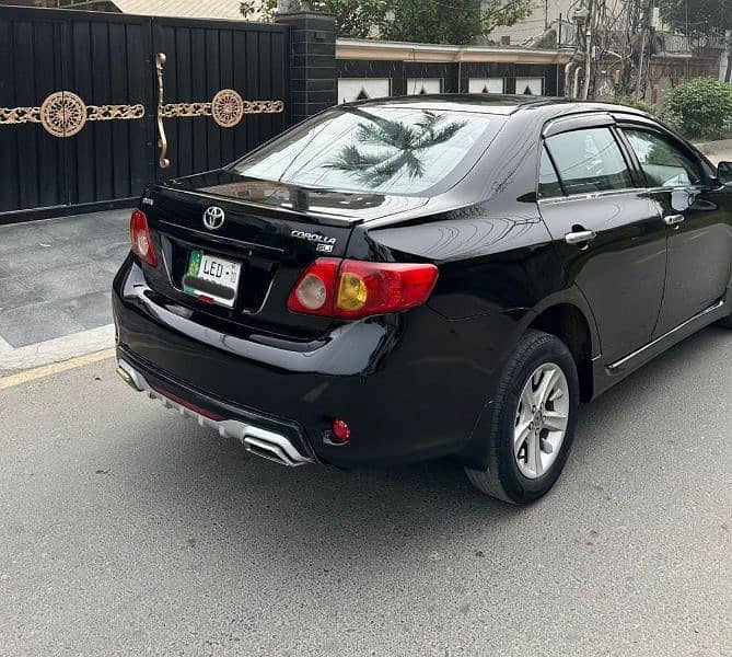 Toyota Corolla GLI 2010 4