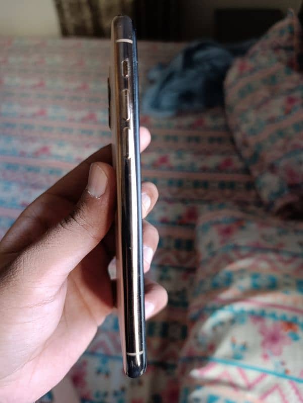 iPhone 11 pro 256gb Used 2