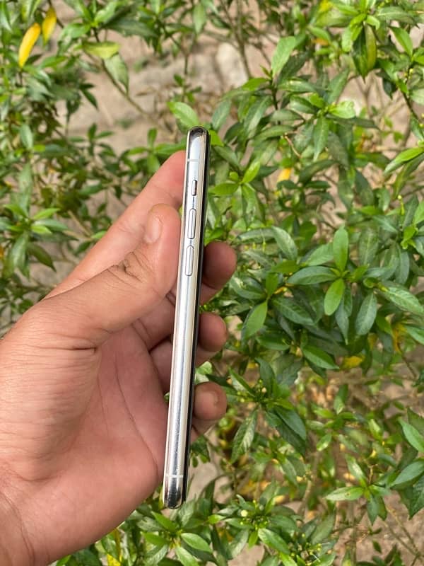 IPhone 11 Pro Non pta Non active For Sale 3