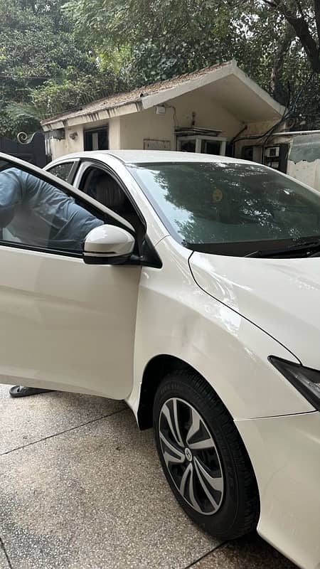 Honda City IVTEC 2023 2