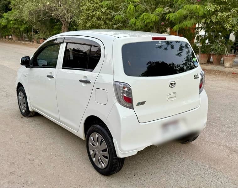 Daihatsu Mira 2014 3