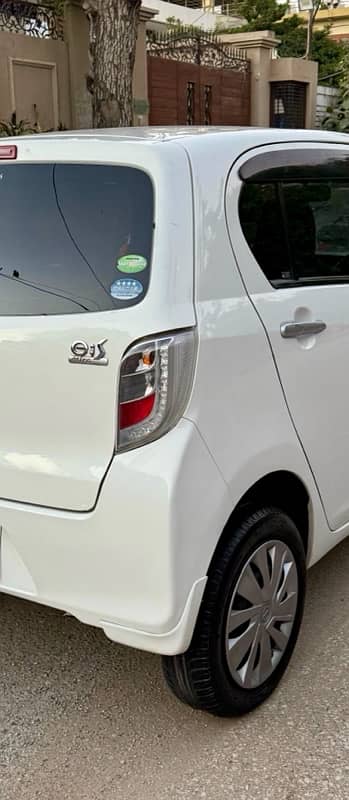 Daihatsu Mira 2014 8