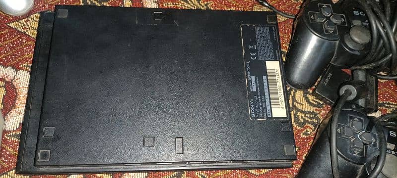 Sony playstation 2 model SCHP-70004 for sale in working condition. 1