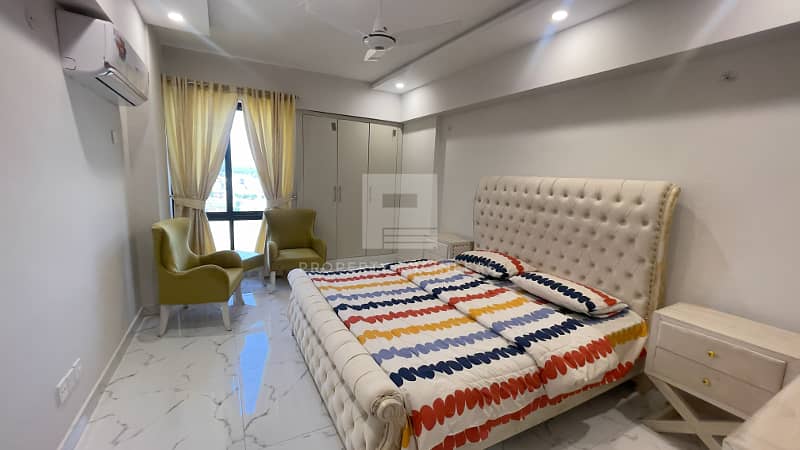 3 Bed Luxury Furnished Apartment With Servent Room 14