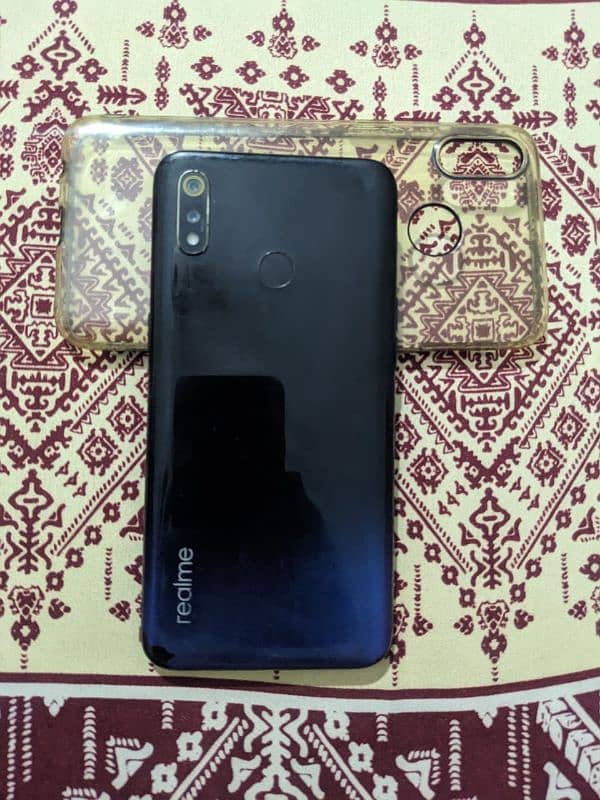 Realme 3 4.64gb 2