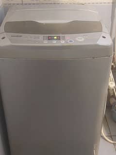 Lg fuzzy logic Automatic washing machine.