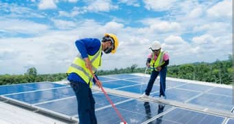 Solar panels washing services