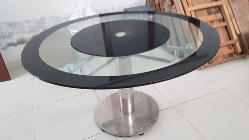 glass round imported table 2