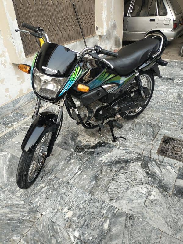 Honda Pridor 2018 0