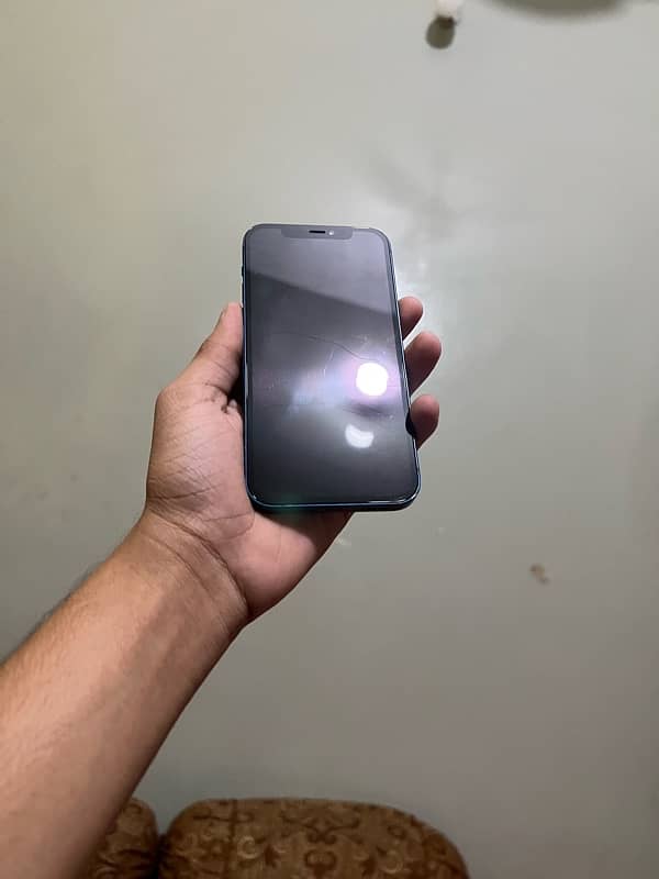 iPhone 12 64gb 7