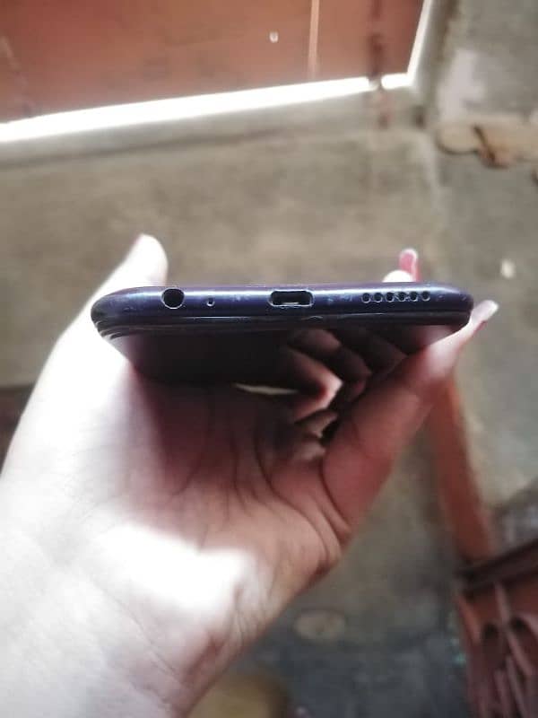 Infinix hot 8 2gb 32gb 6