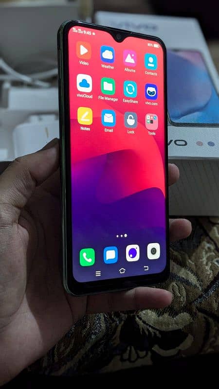 Vivo Y17 3