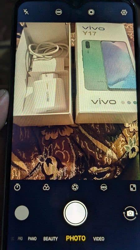 Vivo Y17 6