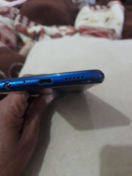 HONOR mobile for sale urgent 4