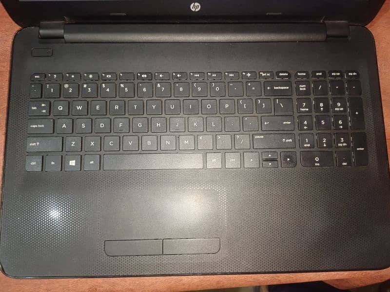 Hp Amd A6 laptop read add 1