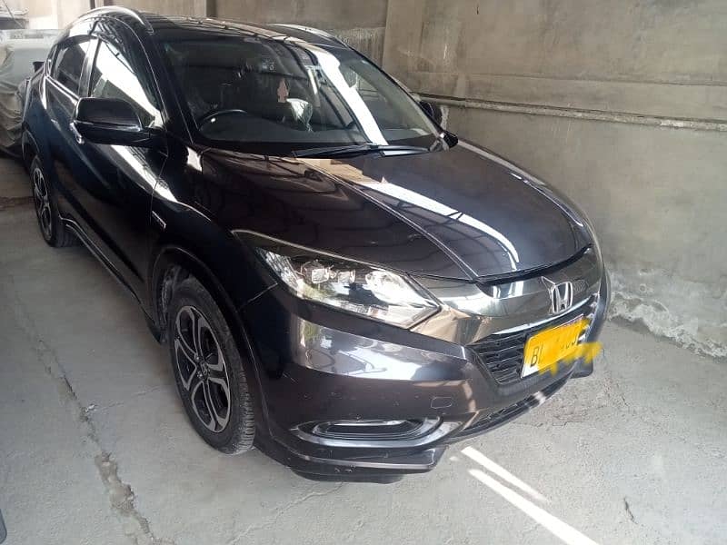 Honda Vezel 2016 1