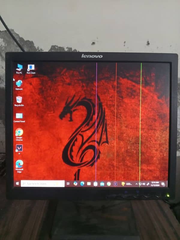 Lenovo 17 inach LCD far sale urgent 2