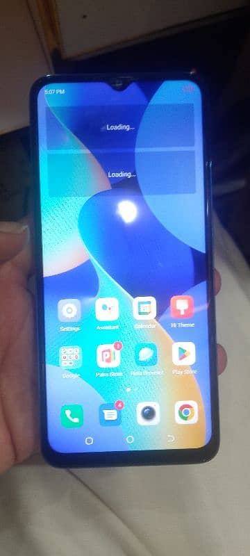 Tecno spark 10c 4+4 128 with box and cable 4