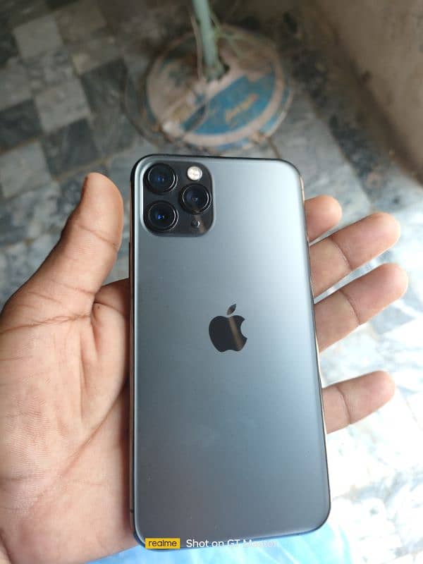 iphone 11 pro 256 double PTA approved 6