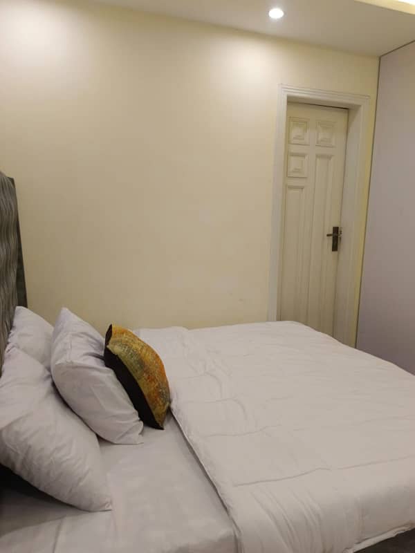 One bedroom daily basis laxusry apartment short stay apartment availa 1