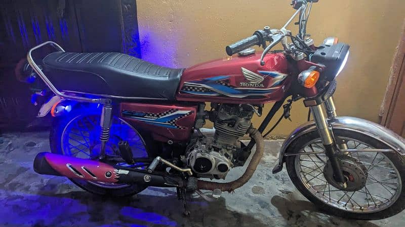 Honda 125, Urgent Sale, 70K, call 03411997497 2