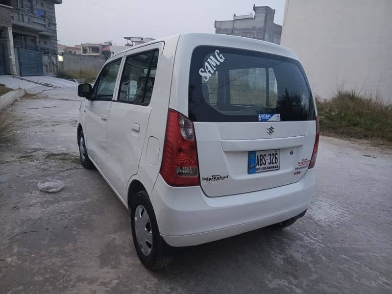 Suzuki Wagon R 2016 12