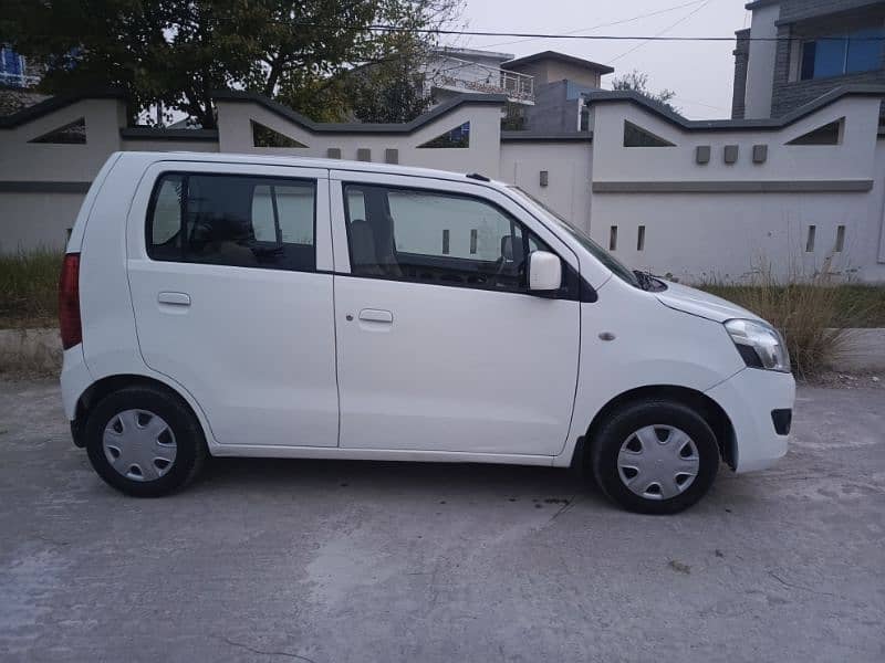 Suzuki Wagon R 2016 13