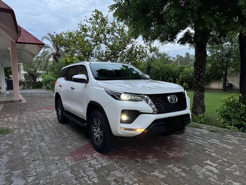 Toyota Fortuner G 2021 9