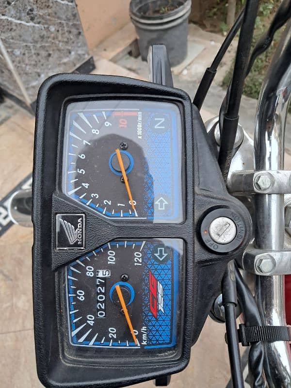 Honda 125 Running 2200 Km 3