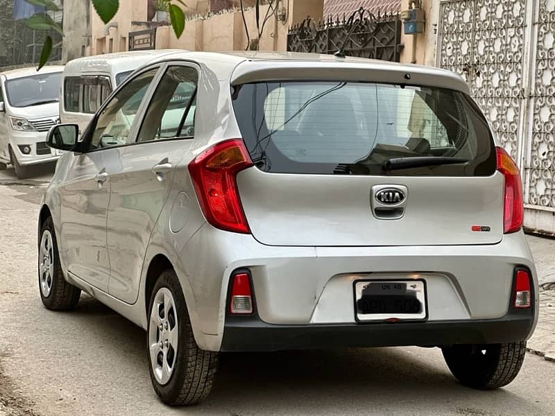 KIA Picanto 2023 3