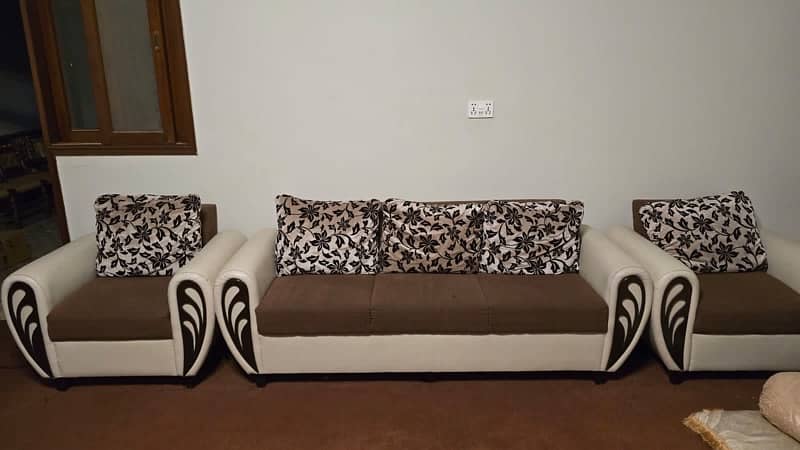 7 Seater Sofa set like brand new 3